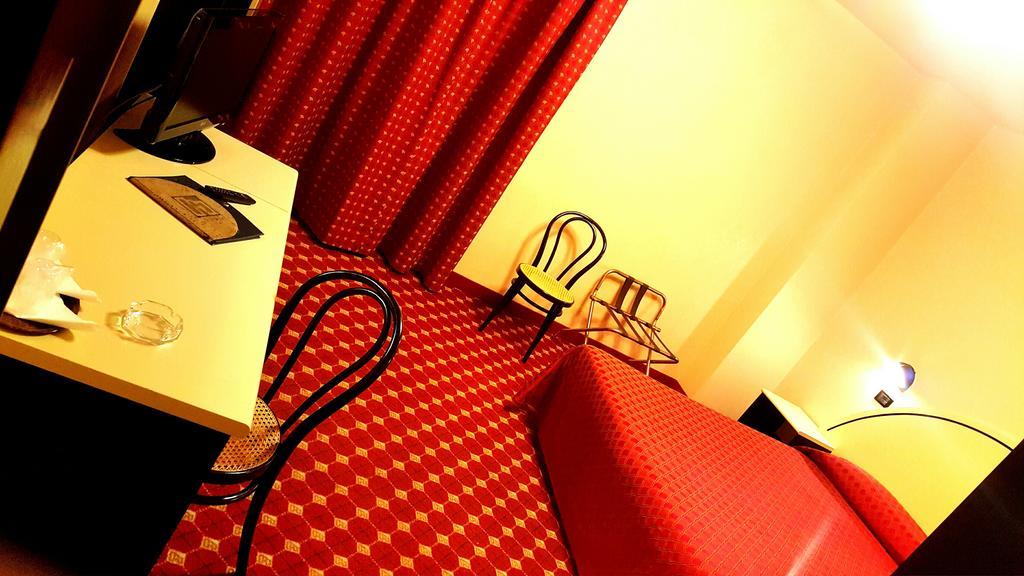 Hinterland Hotel Quartu SantʼElena Стая снимка