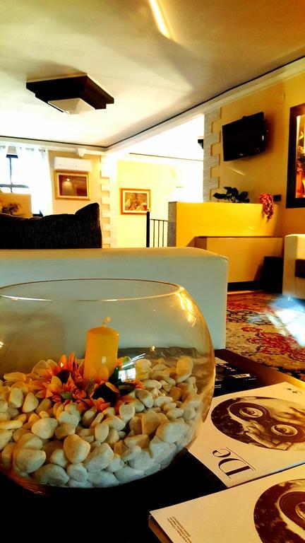 Hinterland Hotel Quartu SantʼElena Екстериор снимка