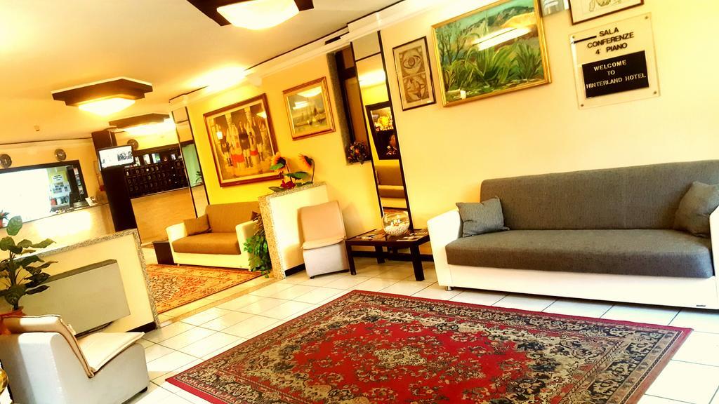 Hinterland Hotel Quartu SantʼElena Екстериор снимка